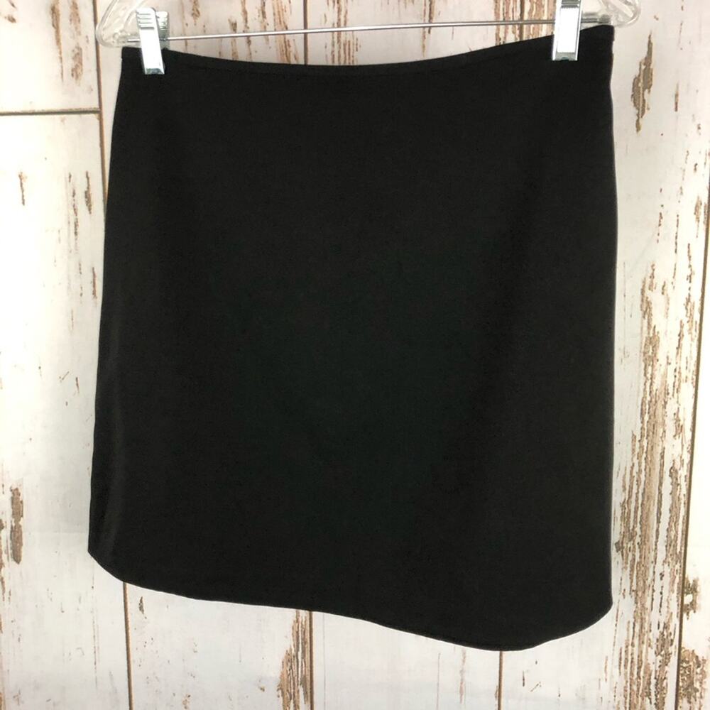 90’s Rachel, Ruby Rox, Black Mini Skirt, Size 9. In good used condition!